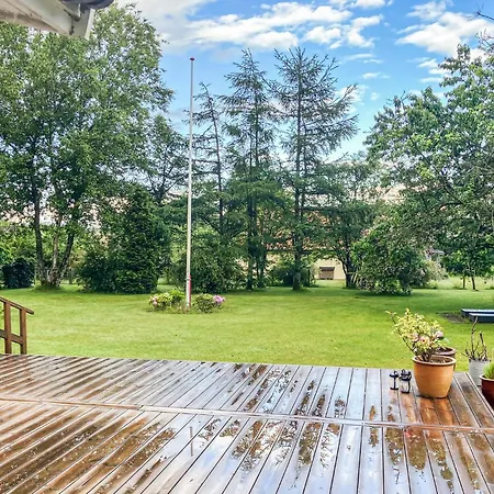 4 Bedroom Gorgeous In Hojslev